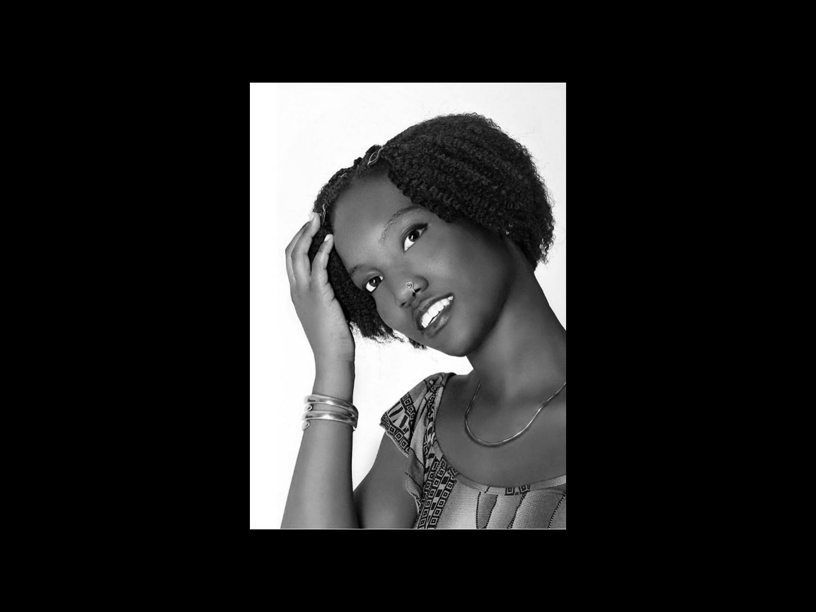37-WEST-AFRICAN-MODEL-BW