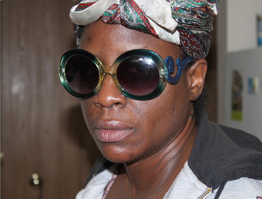 Californian-Caribbean Diva, Renee photo retouching example 2 — Webphotographix