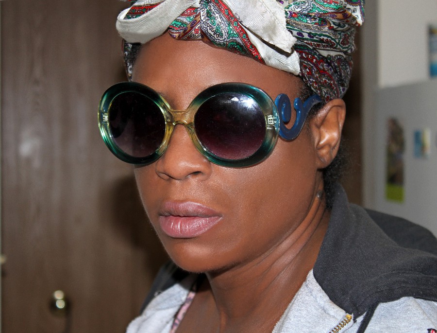 Californian-Caribbean Diva, Renee photo retouching example 1 — Webphotographix